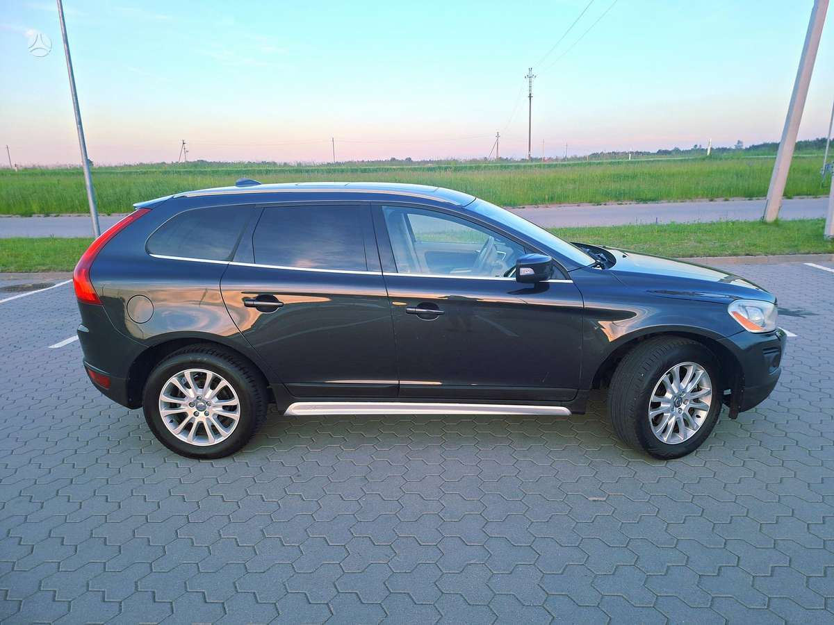 Volvo XC60 - 2