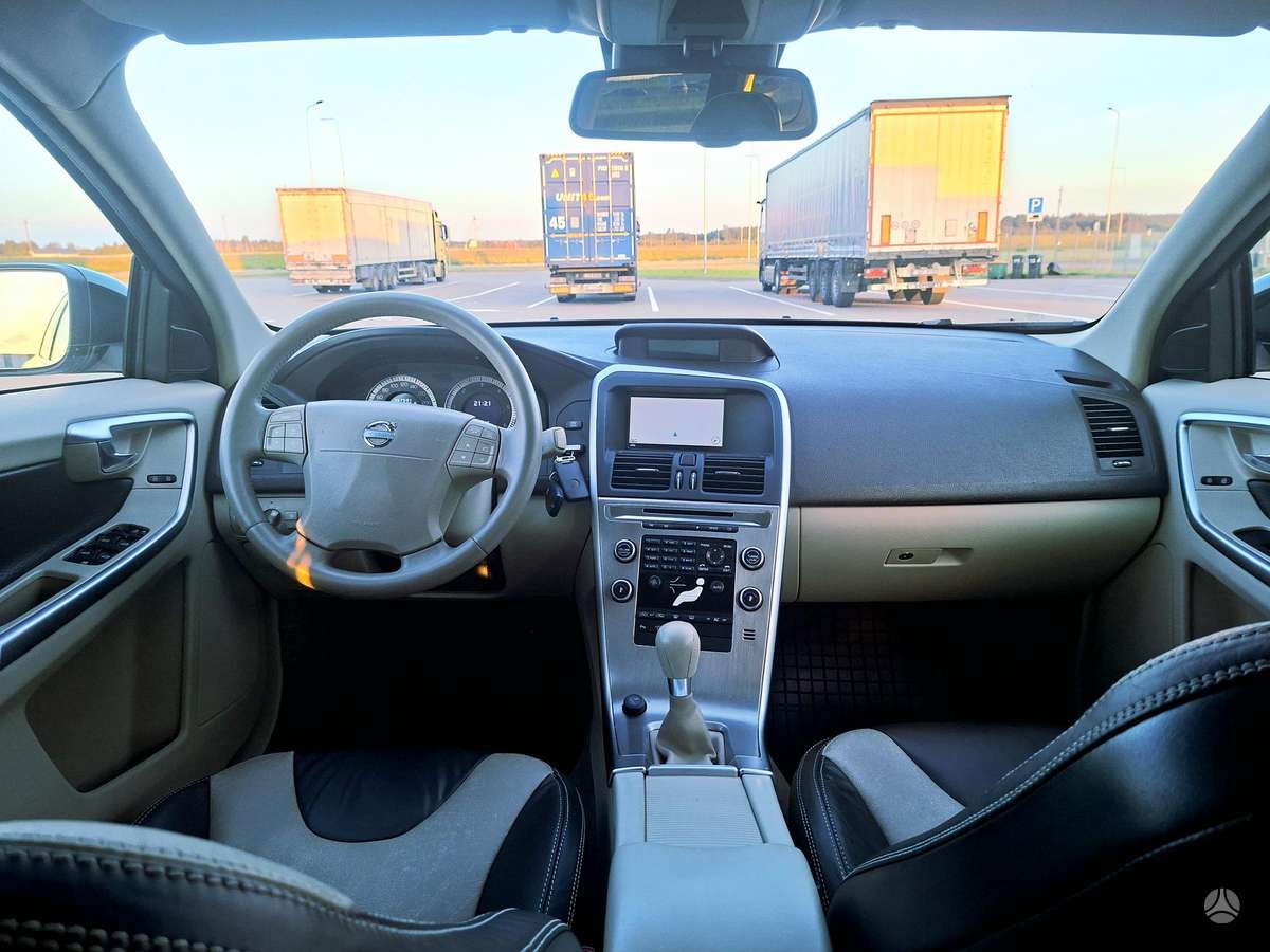 Volvo XC60 - 12