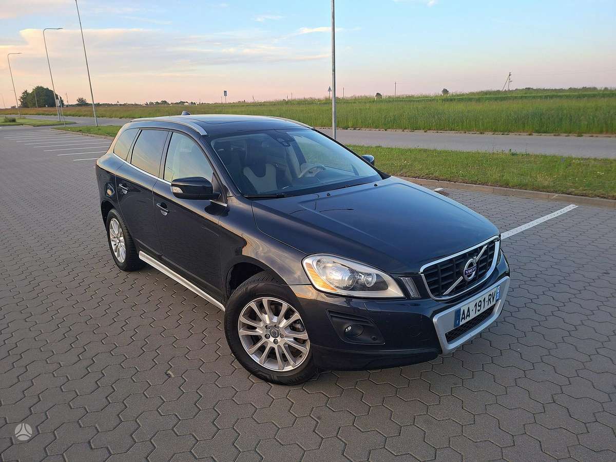 Volvo XC60 - 1