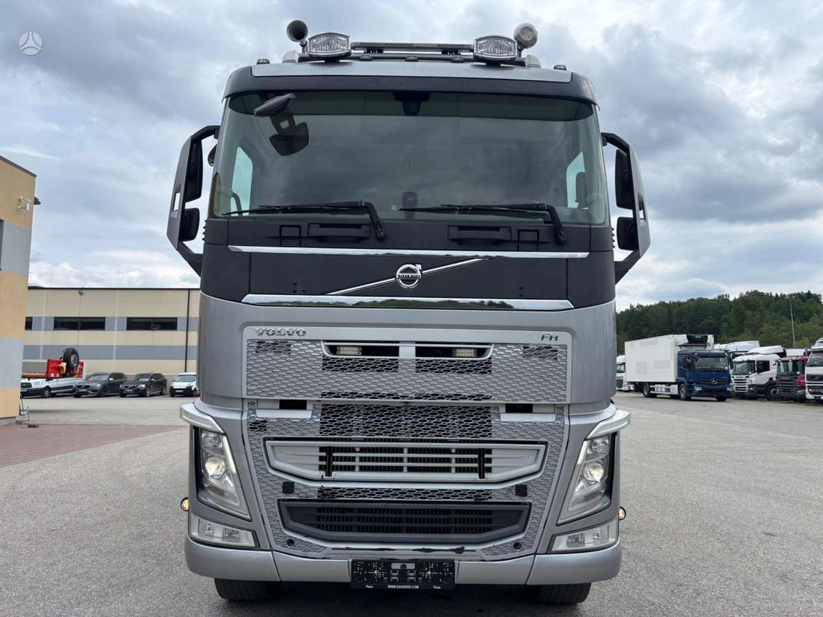 Volvo FH540, самосвалы