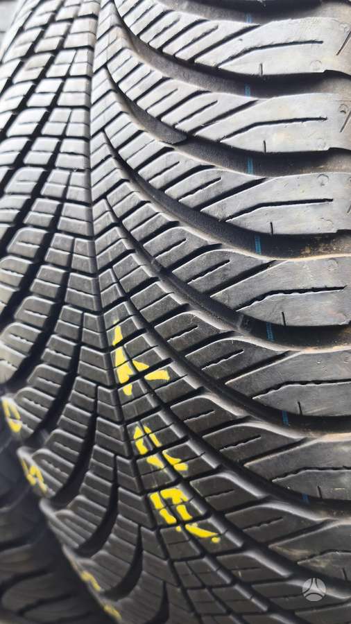 Goodyear Vector 4 season, всесезонные 235/50 R18