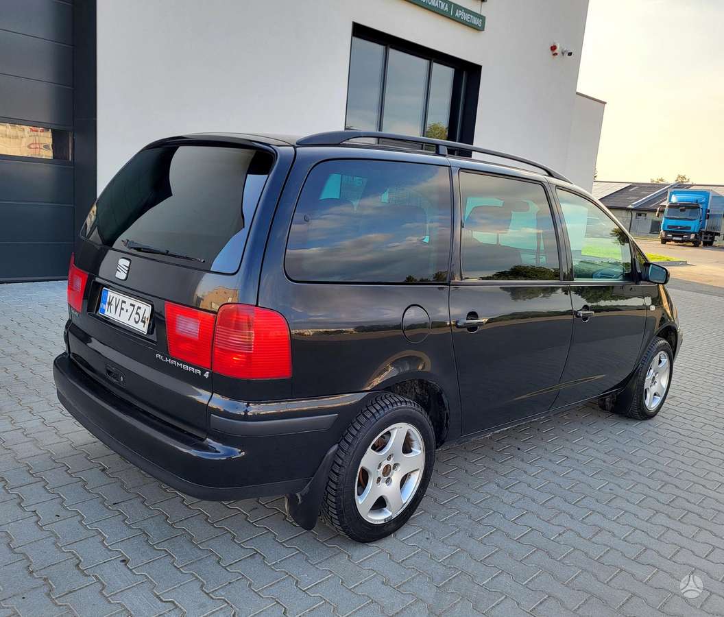 Seat Alhambra, 2.8 l., Минивэн