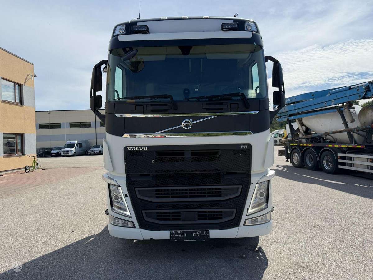Volvo FH500, container trucks
