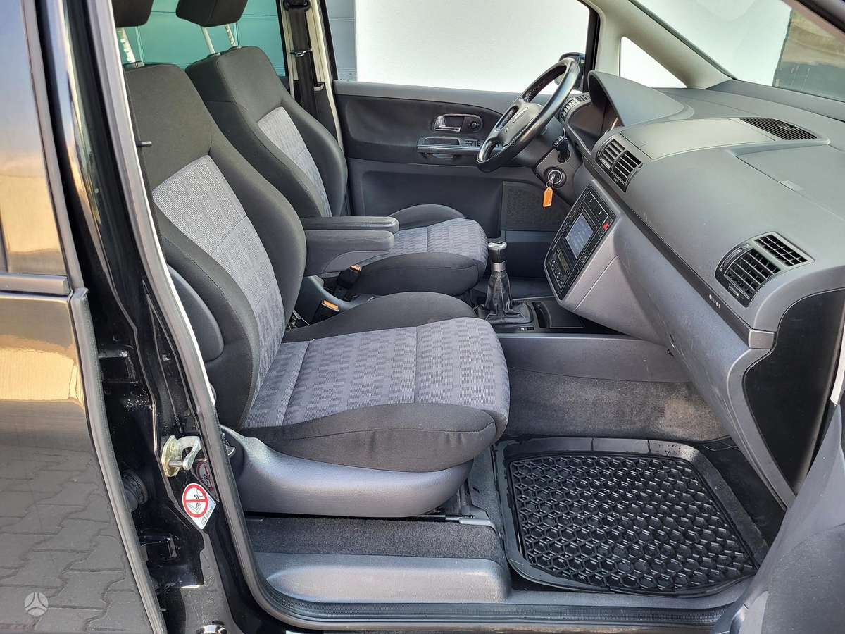Seat Alhambra, 2.8 l., Минивэн