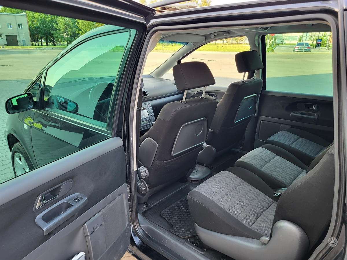 Seat Alhambra, 2.8 l., Минивэн