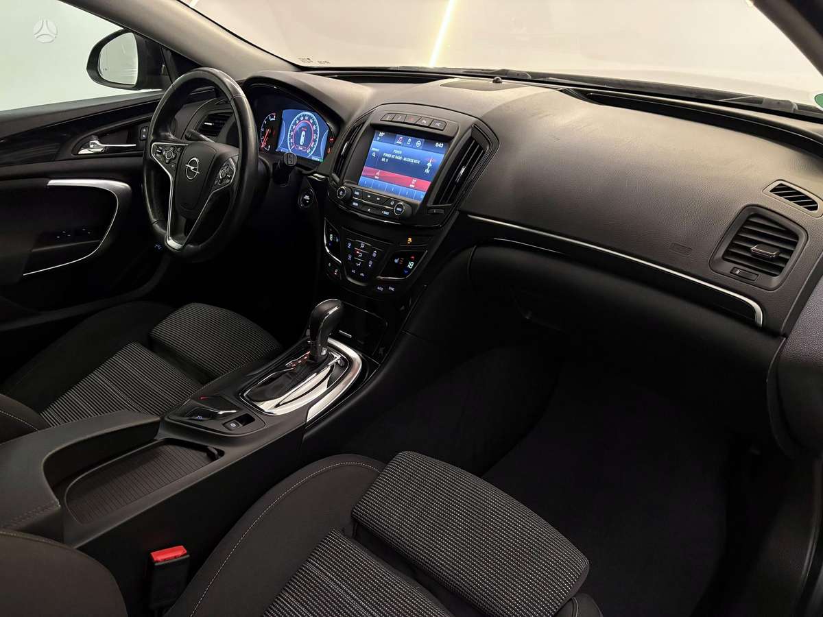 Opel Insignia, 2.0 l., Универсал