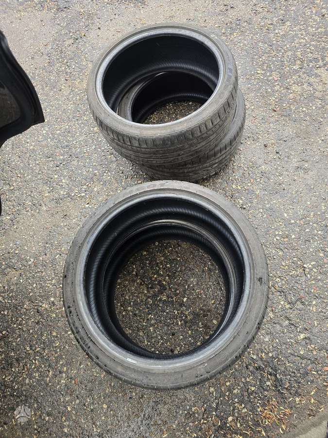 Firemax FM60, summer 245/35 R20