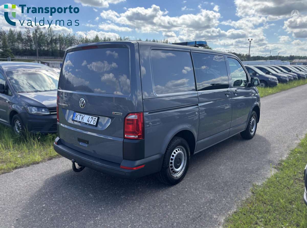 Volkswagen Transporter - 4