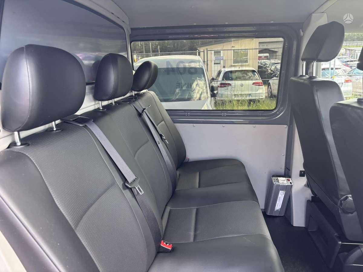 Volkswagen Transporter - 10