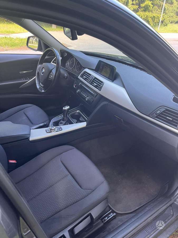 BMW 320, 2.0 l., universalas