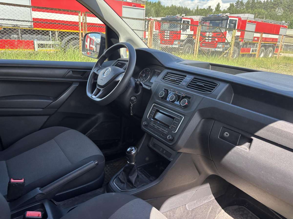 Volkswagen Caddy - 9