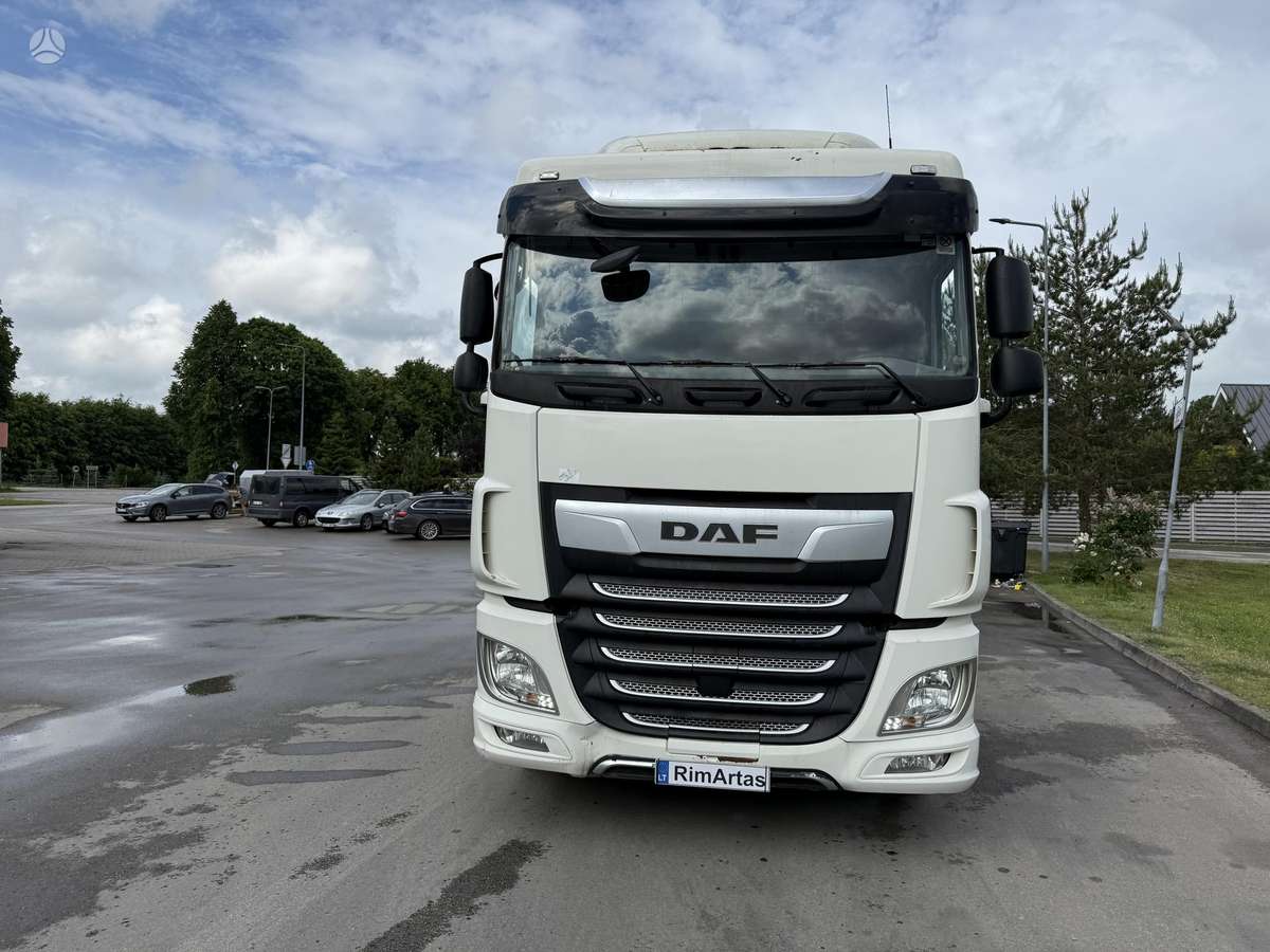 DAF XF 480, double sleeper