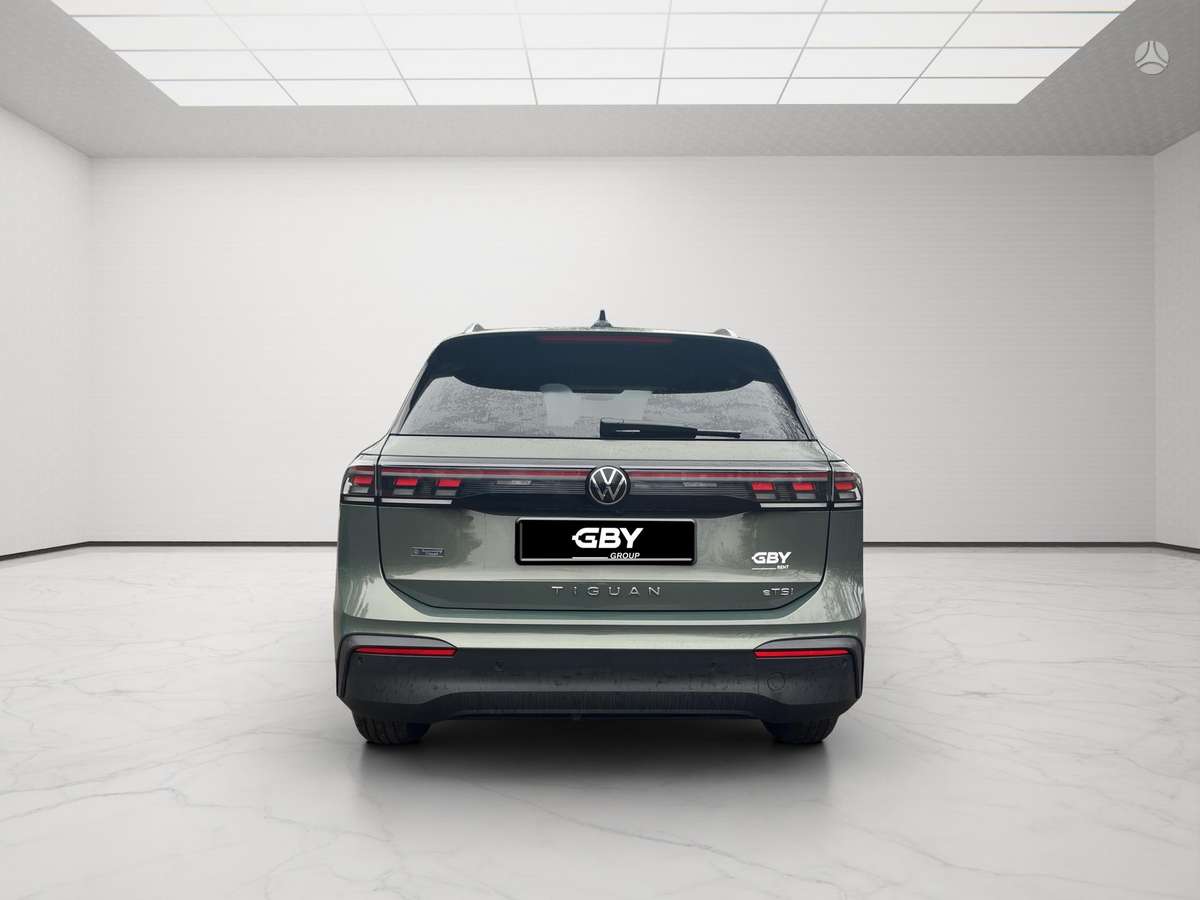 Volkswagen Tiguan - 7