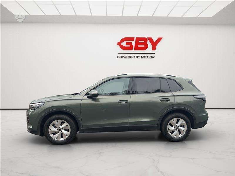 Volkswagen Tiguan - 3
