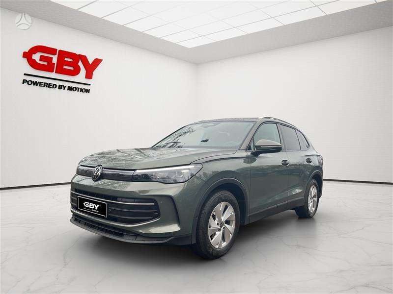 Volkswagen Tiguan - 1