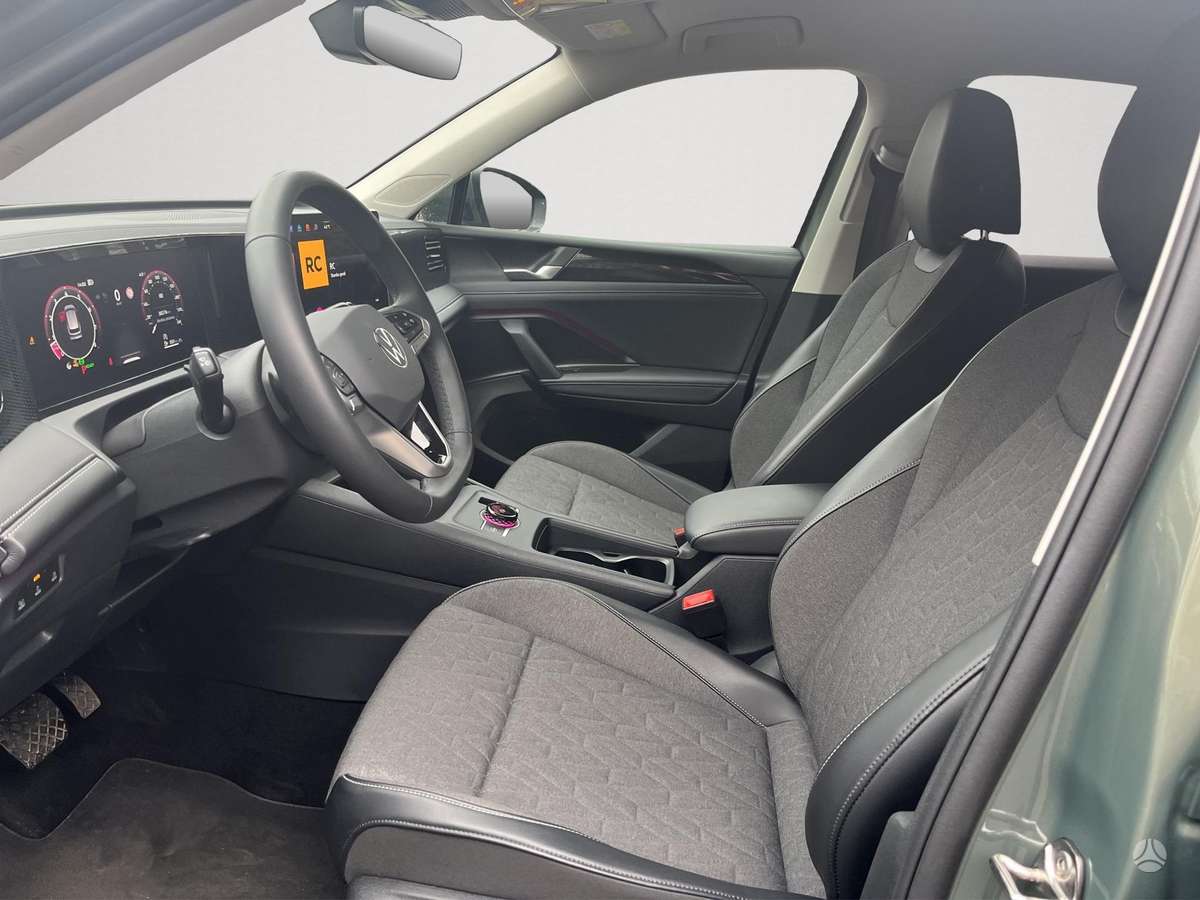 Volkswagen Tiguan - 8