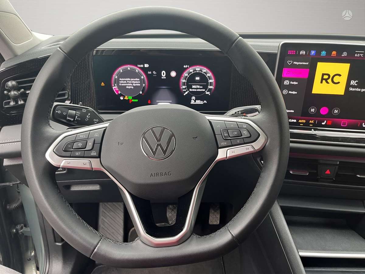 Volkswagen Tiguan - 9
