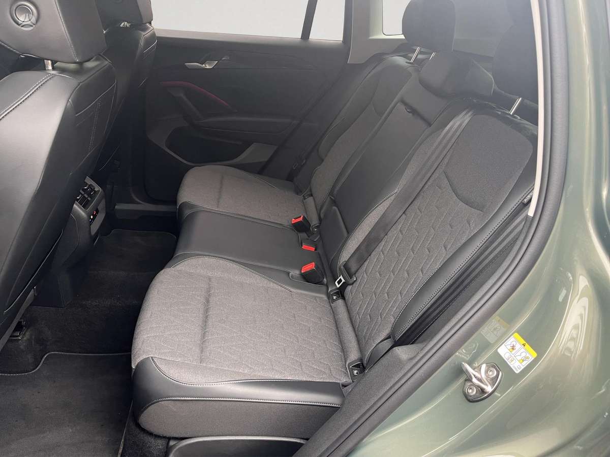 Volkswagen Tiguan - 10