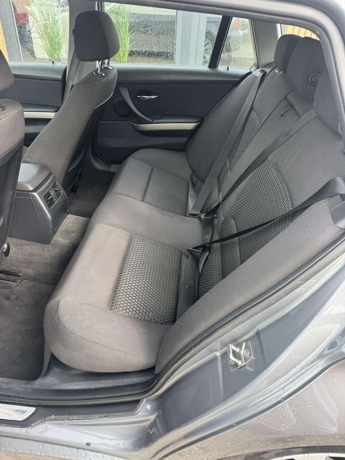 BMW 320, 2.0 l., Универсал