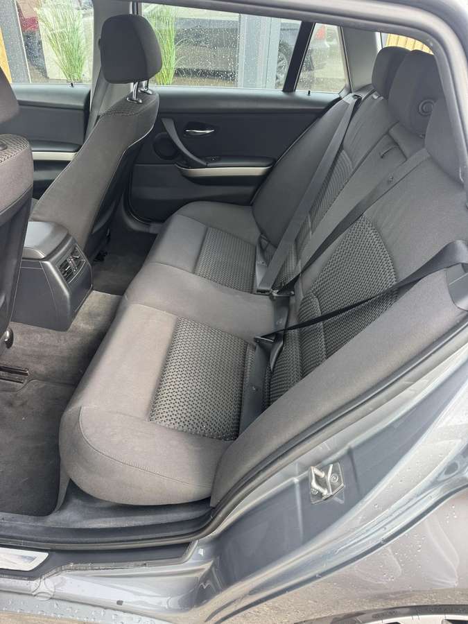 BMW 320, 2.0 l., universalas