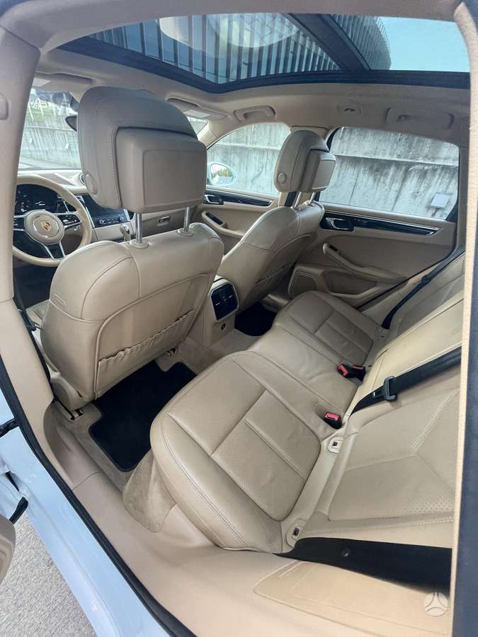 Porsche Macan, visurgājējs / krosovers
