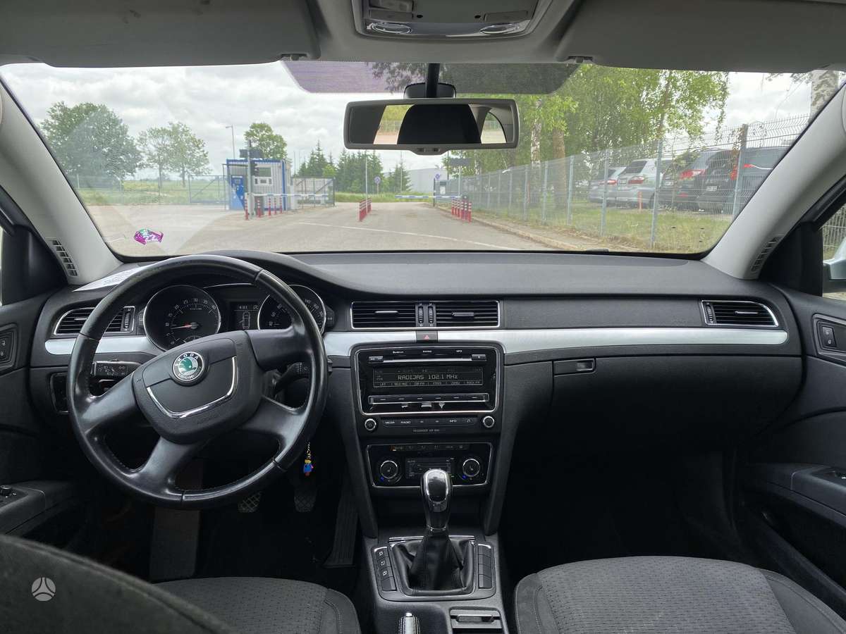 Skoda Superb, 1.6 l., universalas