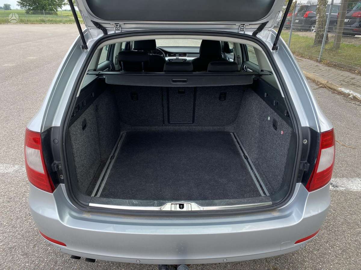 Skoda Superb, 1.6 l., universalas