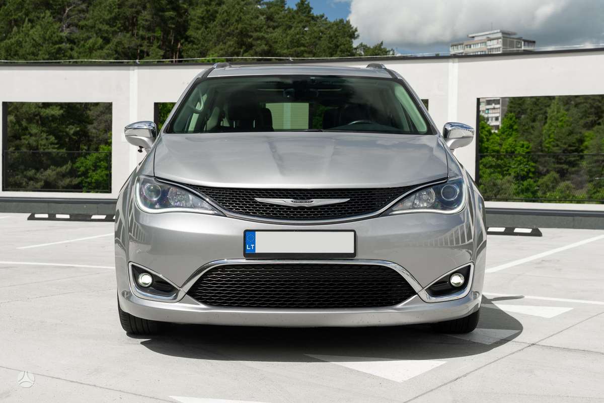 Chrysler Pacifica, 3.6 l., Минивэн
