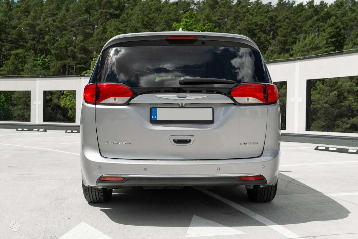 Chrysler Pacifica, 3.6 l., Минивэн