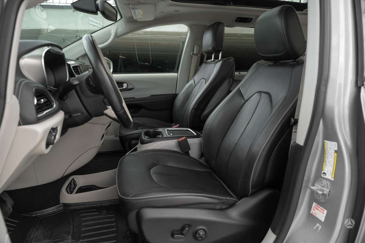 Chrysler Pacifica, 3.6 l., Минивэн