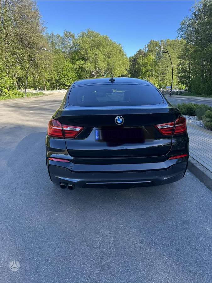 BMW X4, 2.0 l., Седан