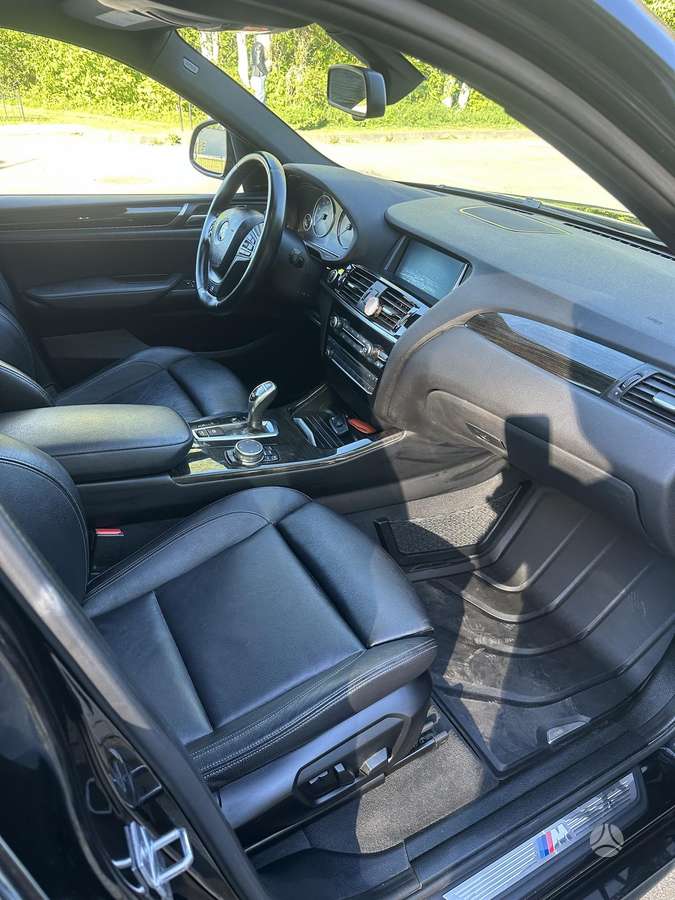BMW X4, 2.0 l., Седан