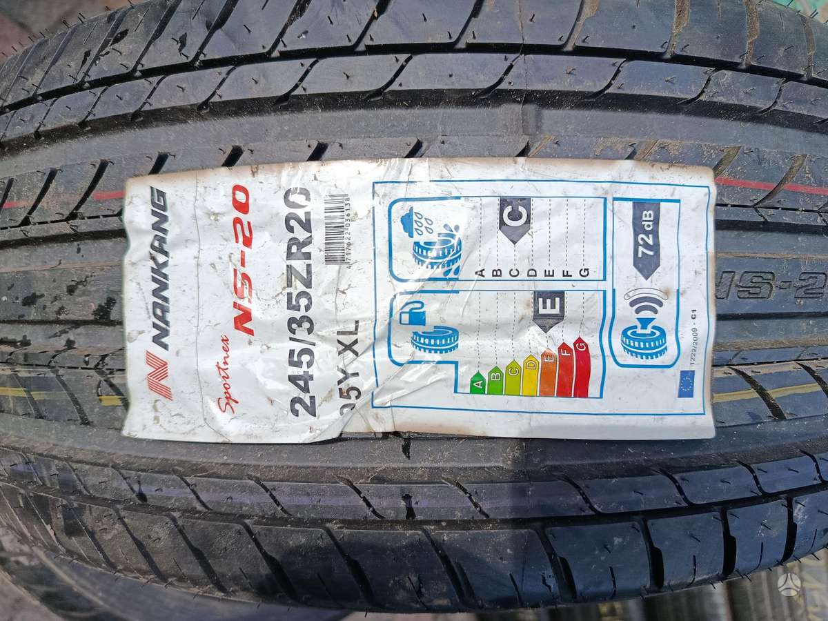 Nankang, vasarinės 245/35 R20