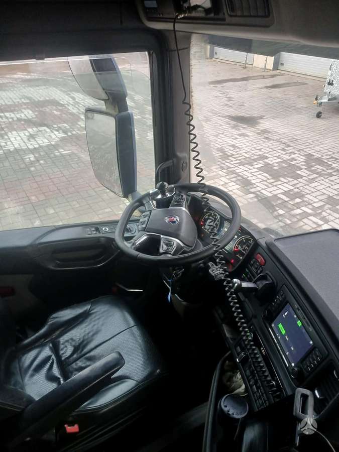 Scania R500 Hydraulic, single sleeper