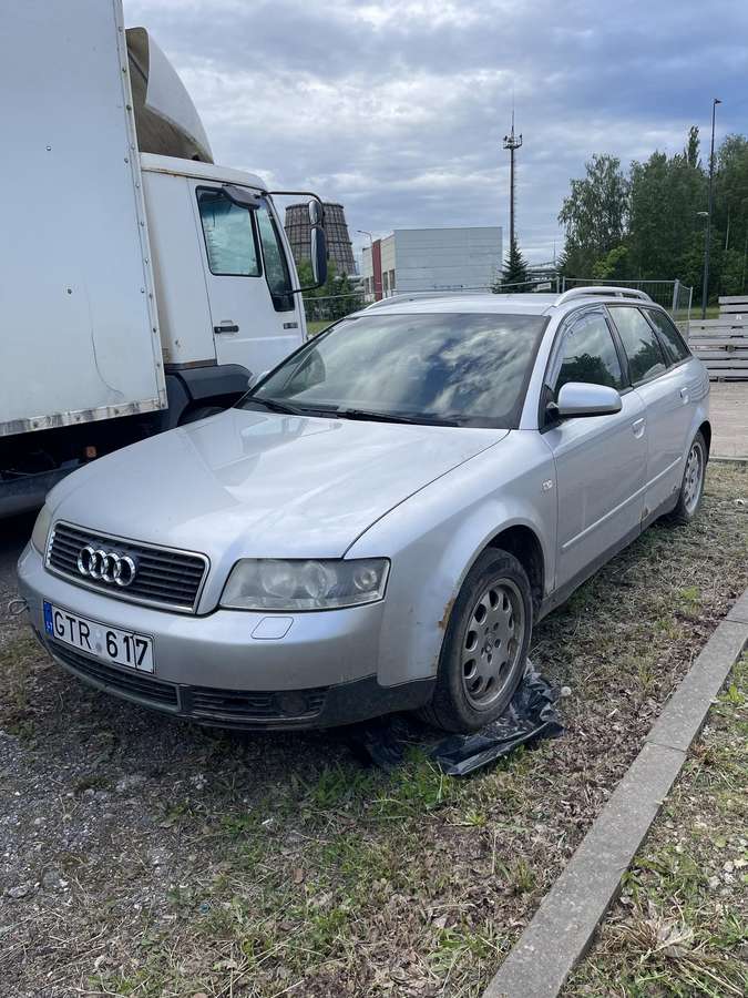 Audi A4, 2.5 l., Универсал