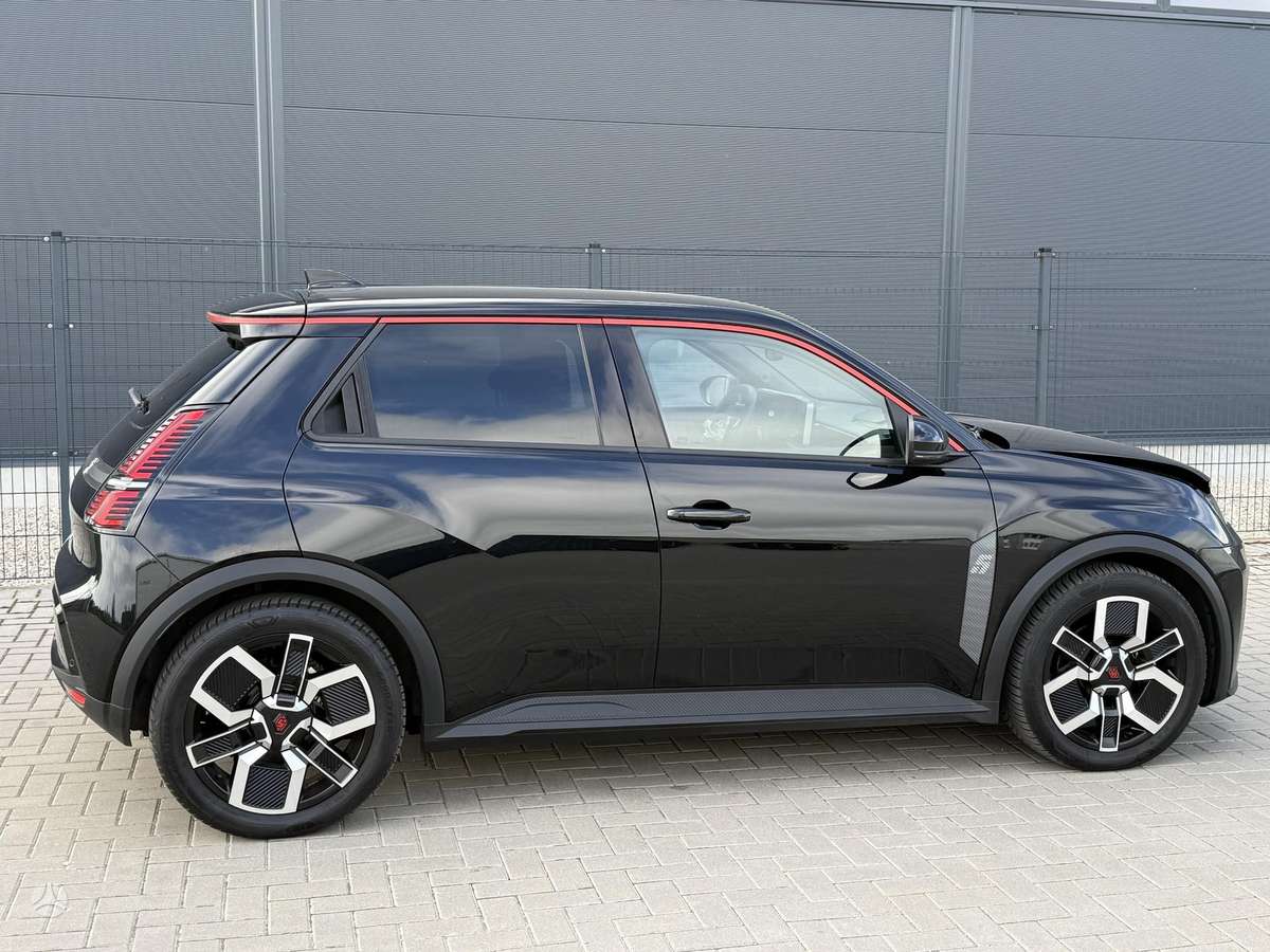 Renault 5 E-Tech, 40 kWh, hatchback
