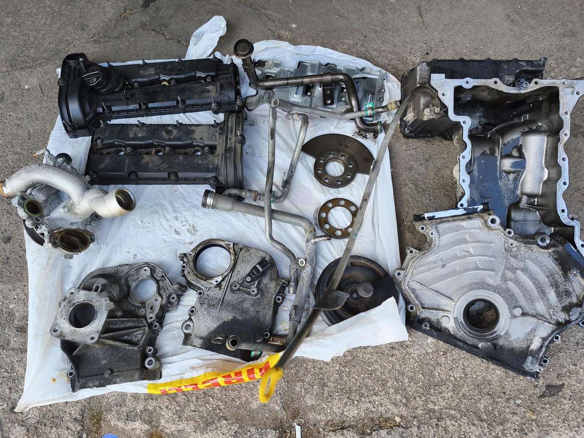 Jeep Grand Cherokee engine parts