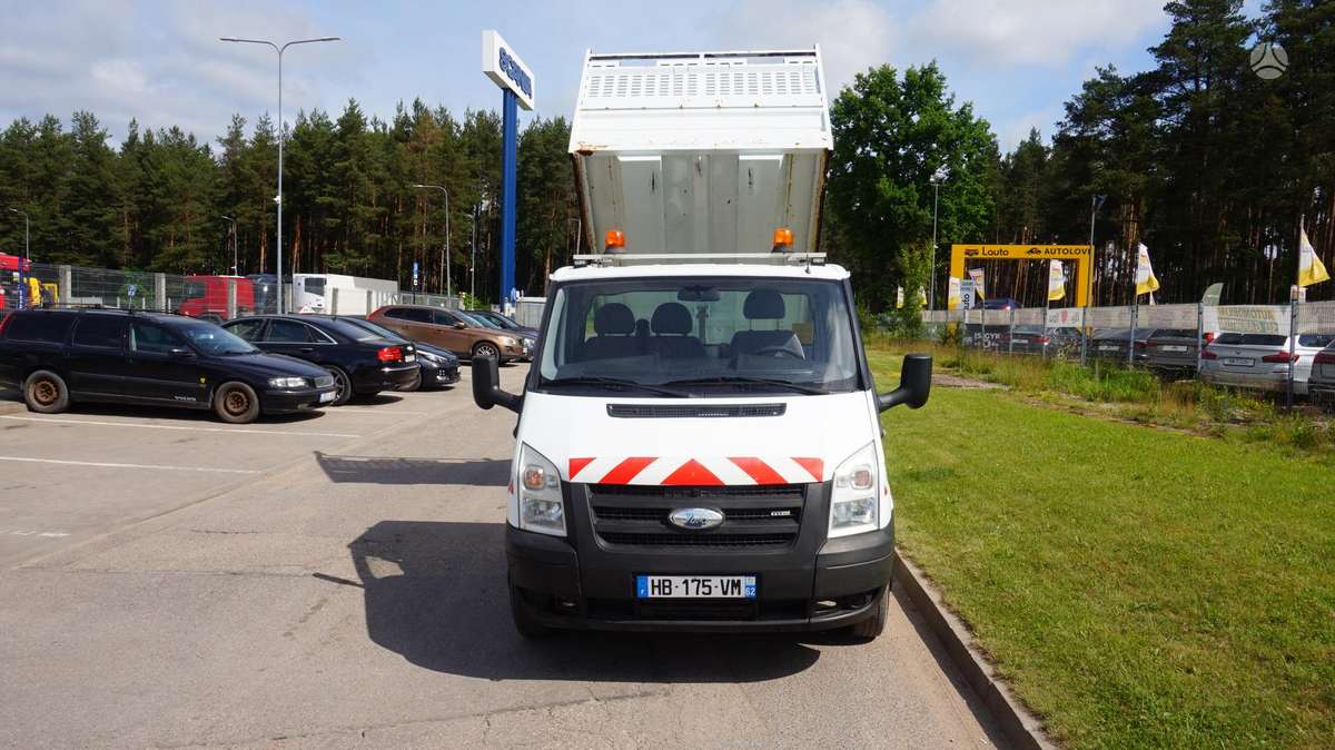 Ford Transit, 2.4 l., cargo van