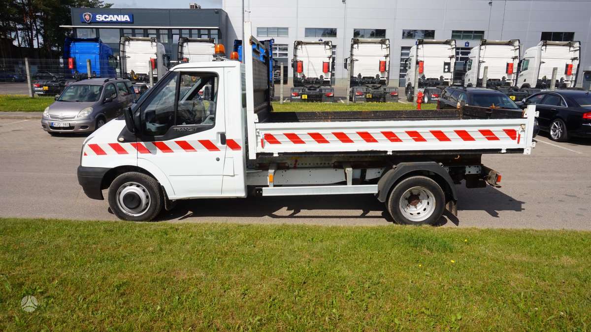 Ford Transit, 2.4 l., cargo van