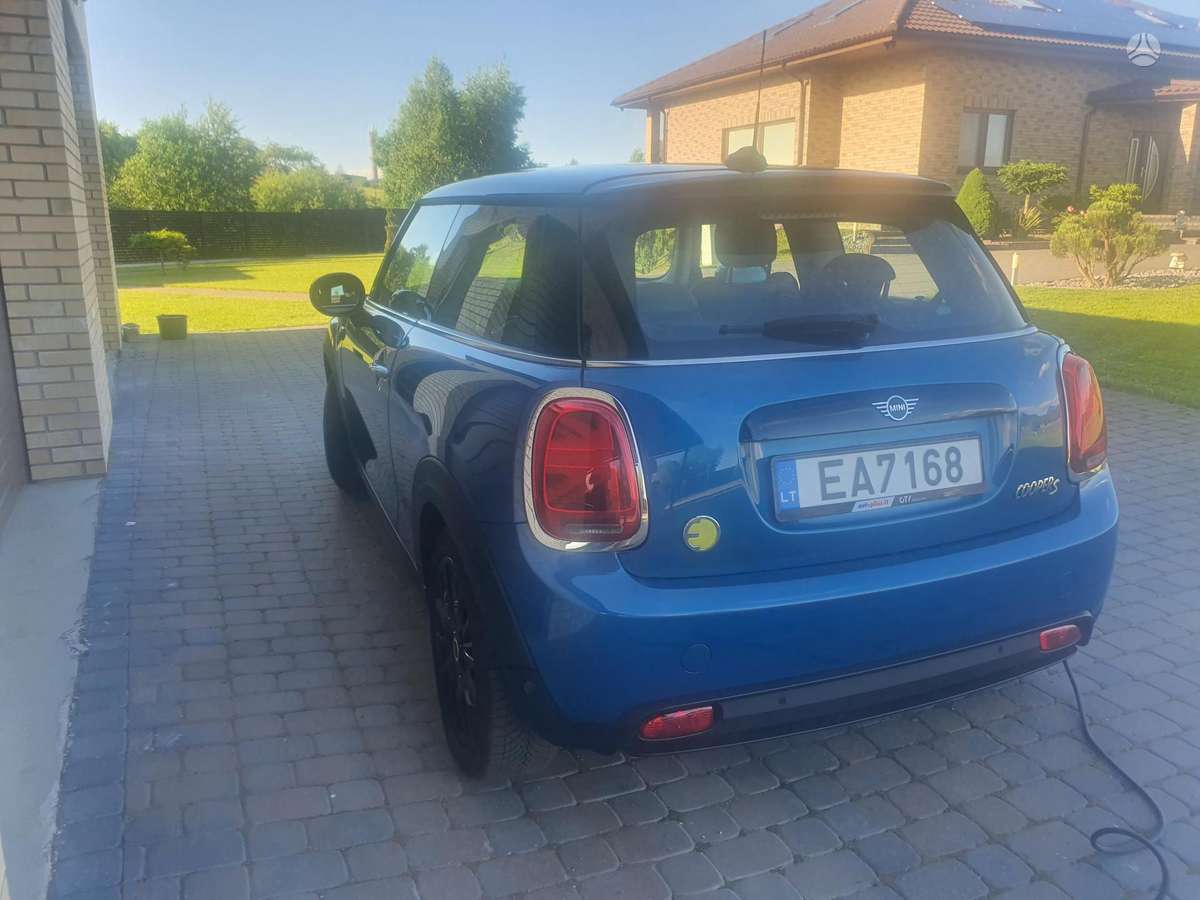 Mini Cooper SE, coupe