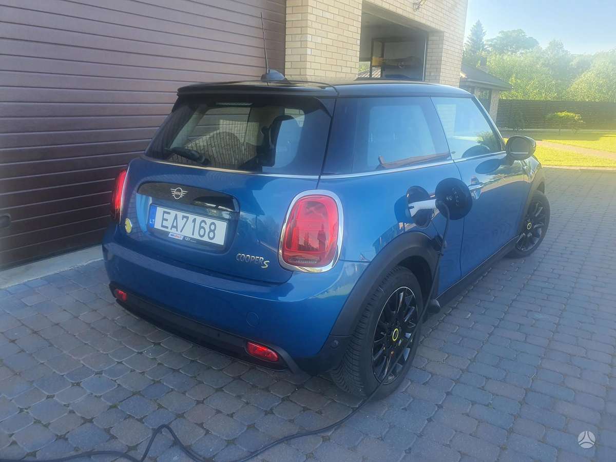 Mini Cooper SE, kupė (coupe)