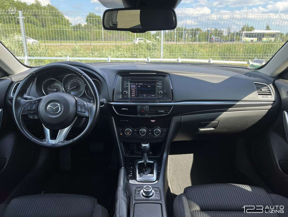 Mazda 6, 2.2 l., Седан