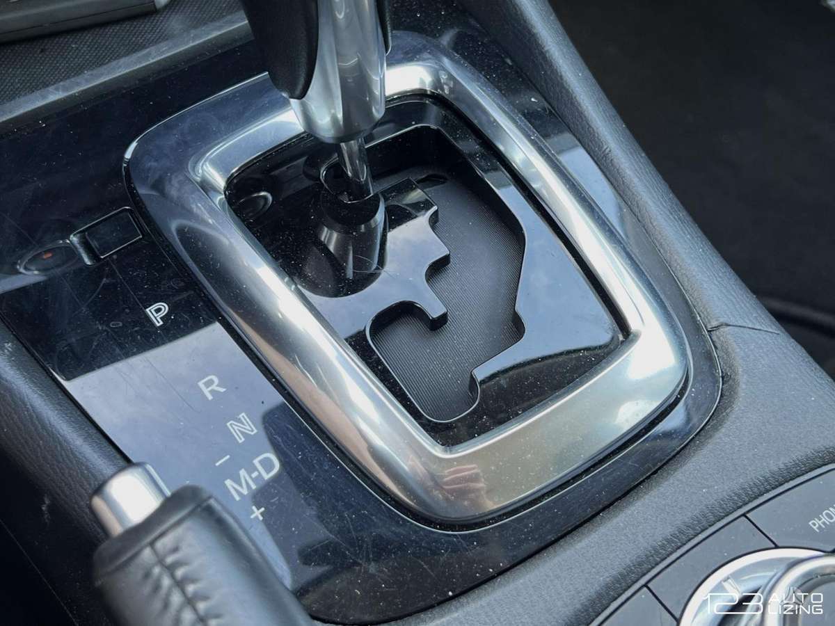 Mazda 6, 2.2 l., Седан