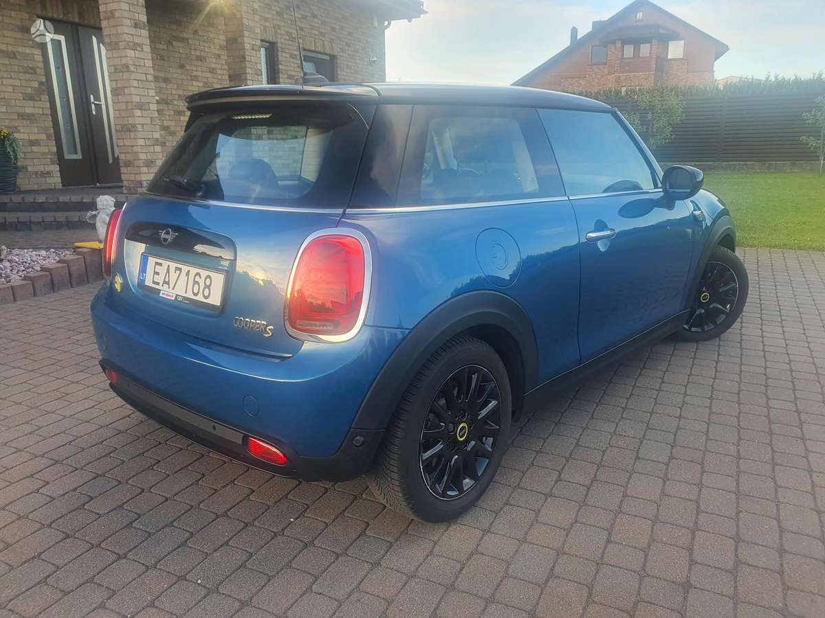 Mini Cooper SE, coupe