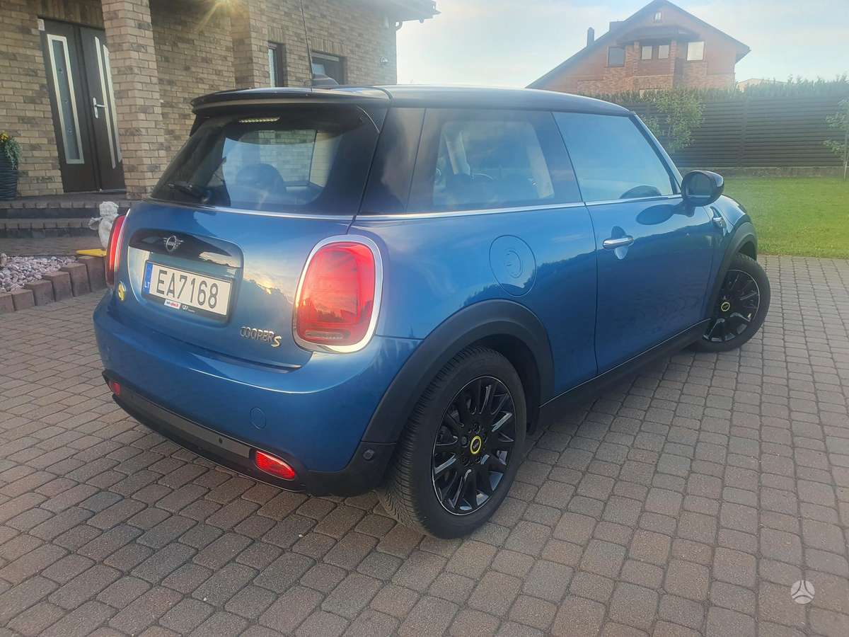Mini Cooper SE, kupė (coupe)