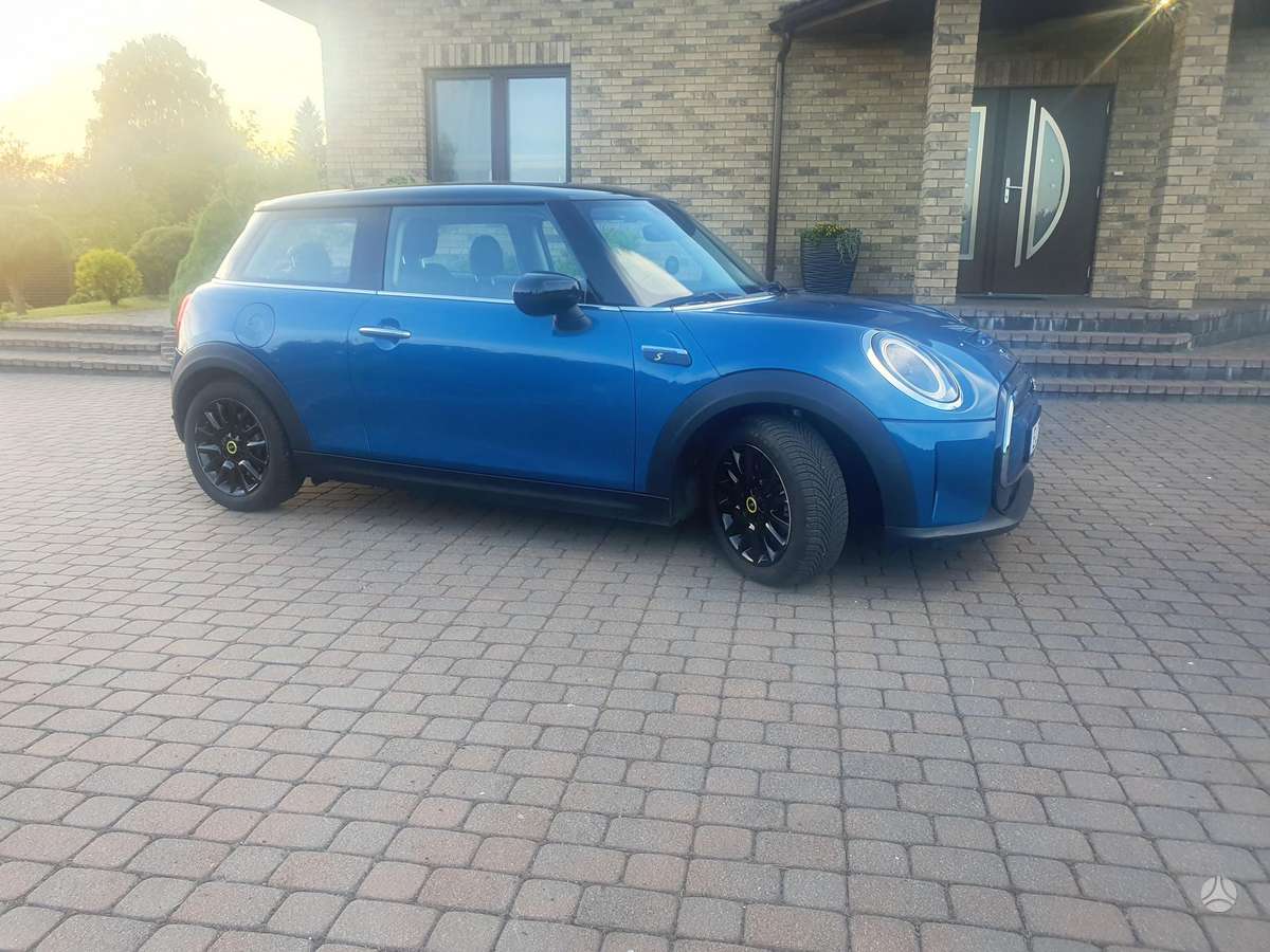 Mini Cooper SE, coupe