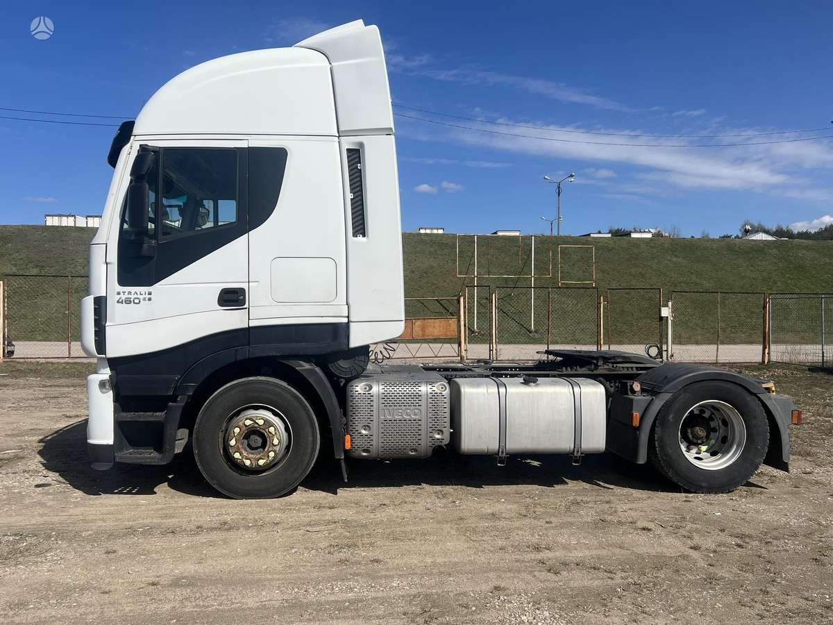 Iveco Stralis 460, single sleeper