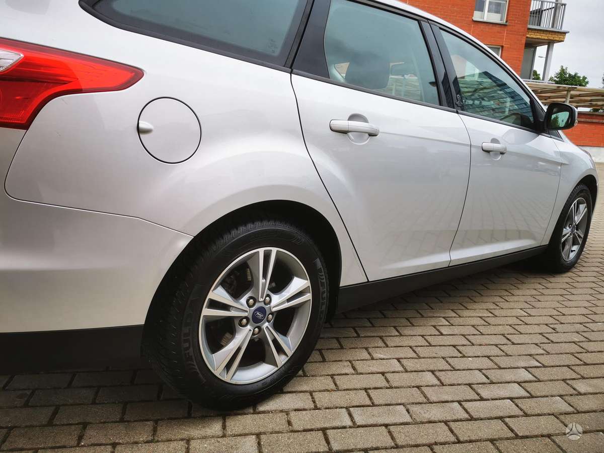 Ford Focus, 1.0 l., Универсал
