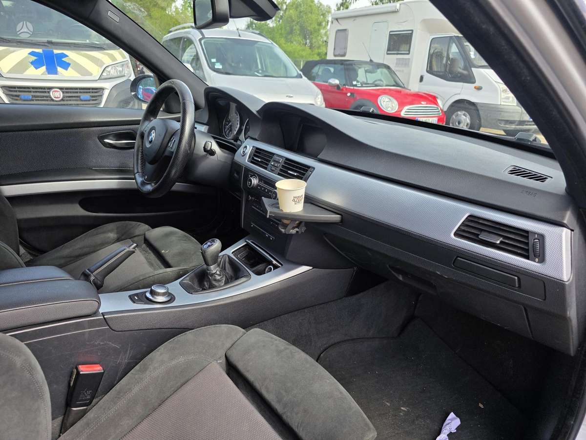 BMW 318, 2.0 l., Универсал