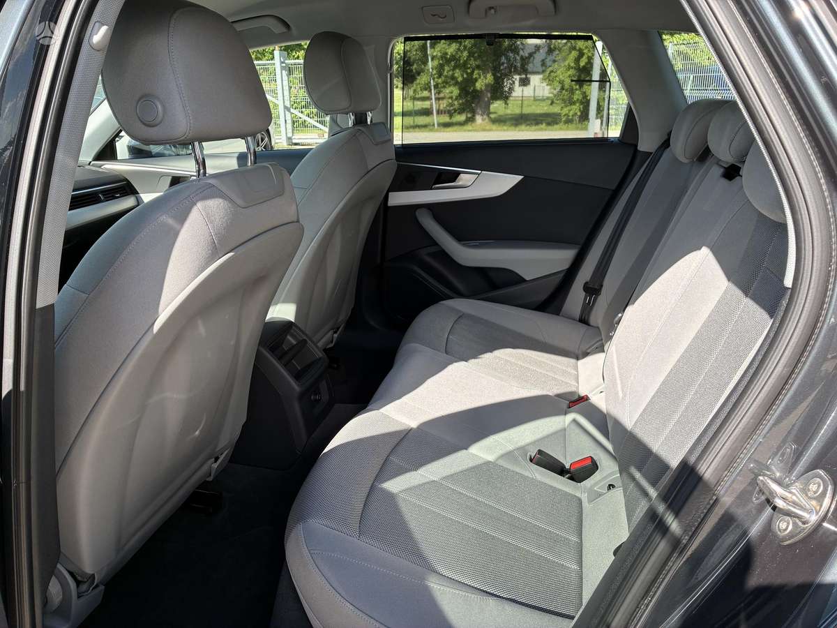 Audi A4, 2.0 l., Универсал